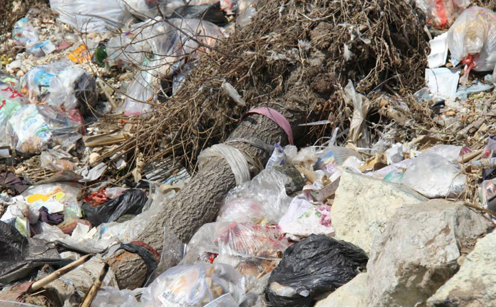 農(nóng)村垃圾成為農(nóng)民燙手山芋 農(nóng)村垃圾成為農(nóng)民燙手山芋