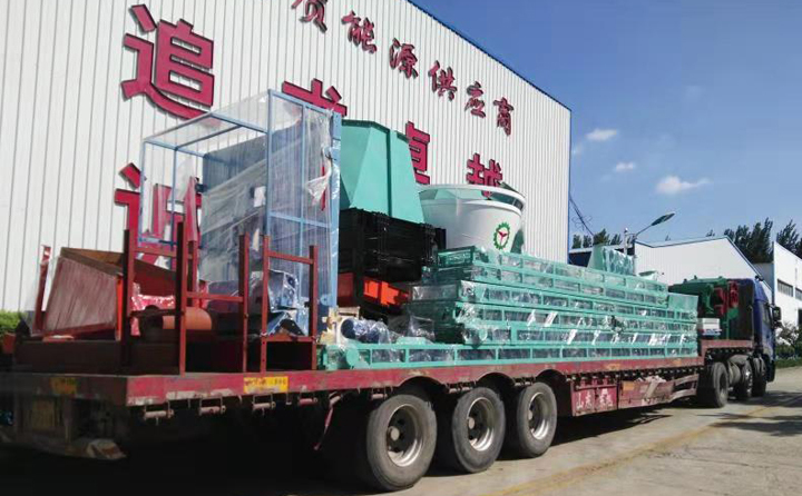 生產線粉碎機已裝車 生產線粉碎機已裝車