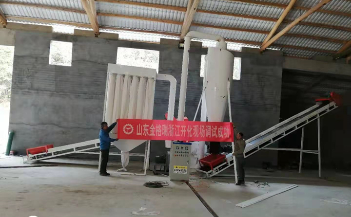 浙江秸稈顆粒機調(diào)試現(xiàn)場 浙江秸稈顆粒機調(diào)試現(xiàn)場