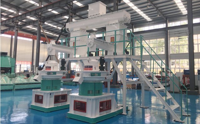 秸稈顆粒機(jī)生產(chǎn)線部分設(shè)備 秸稈顆粒機(jī)生產(chǎn)線部分設(shè)備